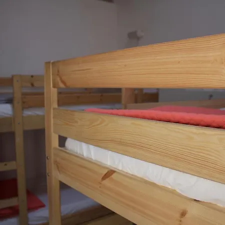 Albergue Two Double One
