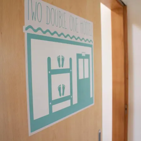Hostal Two Double One *