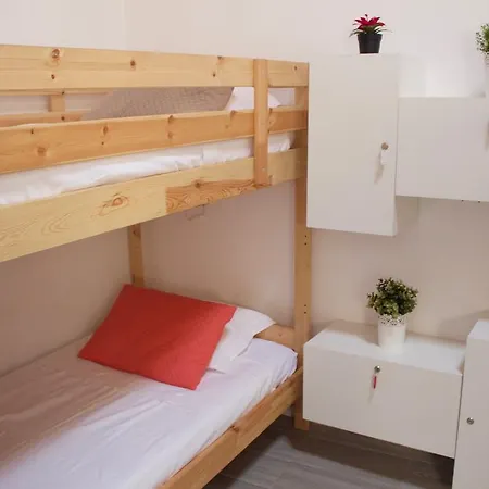 Hostal Two Double One *